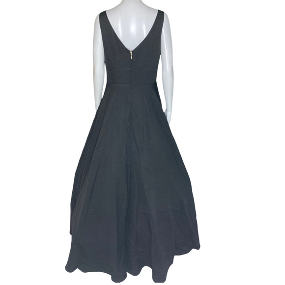 NWT Ieena Mac Duggal 48924 Classic Sleeveless A-Line Black Gown - Sz 10 - Picture 4 of 7